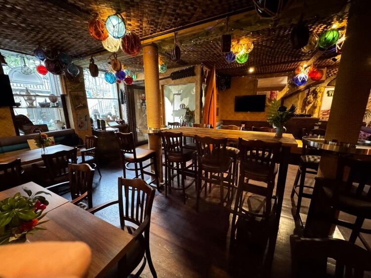 Tiki Bar & Darts Den for sale in Glasgow City Centre with cocktails, Thai cuisine, and darts. Photo 9