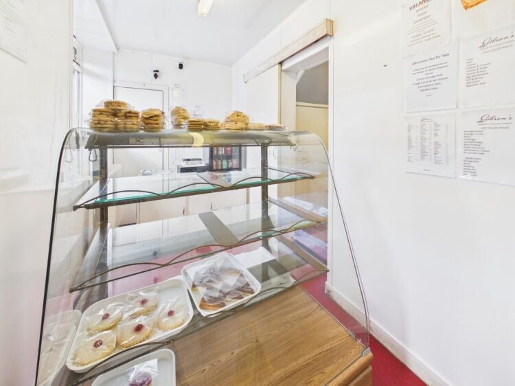 Established Freehold Bakery With Extensive Premises In Torrance Photo 9