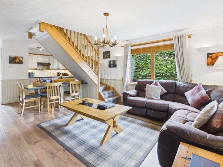 Established luxury lodge business in sought-after Loch Lomond Photo 9