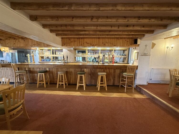 Well-known Countryside Freehouse Set In Large Grounds For Sale in Newton Abbot